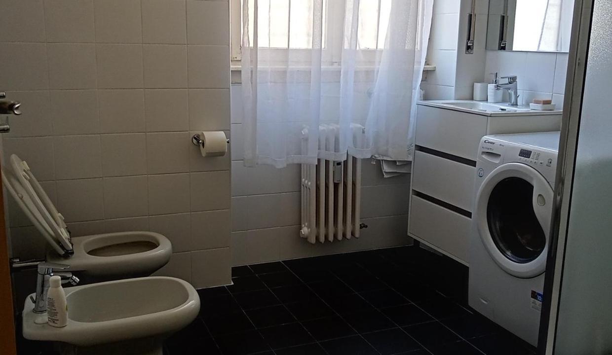 Isola Centro Bilocale Su 2 Livelli Free Wi-Fi Apartment Milan Exterior photo